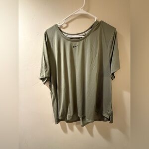Nike Women's Short Sleeve Sage Tee